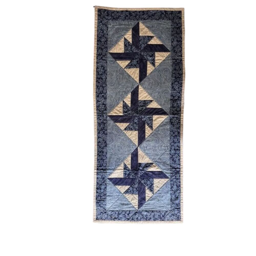 EUC Handmade reversible quilt runner fall/winter motif